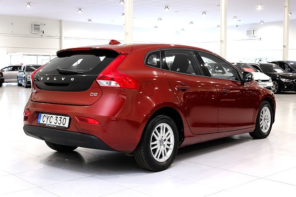 Volvo V40 3 of 5