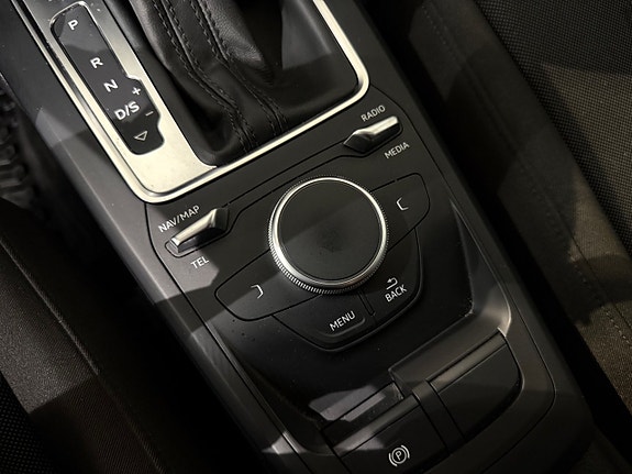 Audi Q2 18 of 27