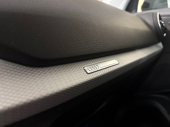 Audi Q2 24 of 27