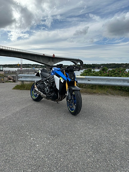 Suzuki GSX-S1000 2023 3 of 4