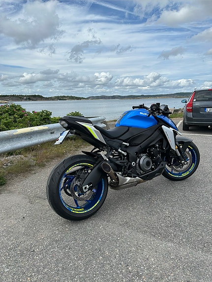 Suzuki GSX-S1000 2023 2 of 4