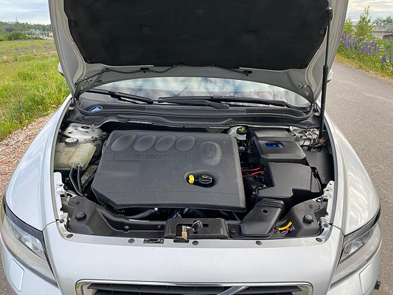 Volvo V50 15 of 18