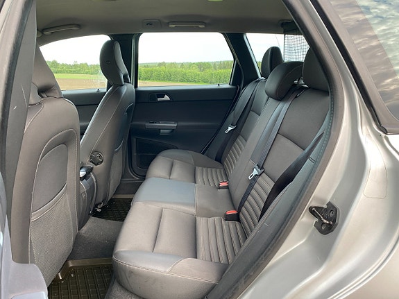 Volvo V50 11 of 18