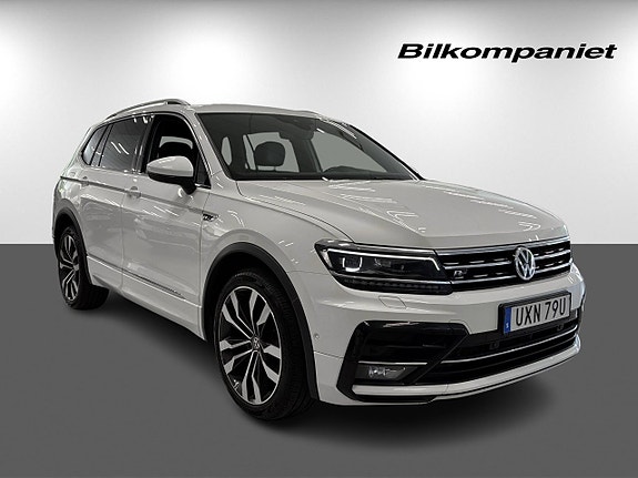 Volkswagen Tiguan Allspace 3 of 5