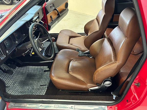 Lancia Beta 9 of 19