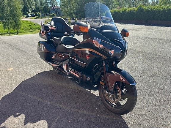 Honda Powersports GL1800 Gold Wing 1.8 3 of 5
