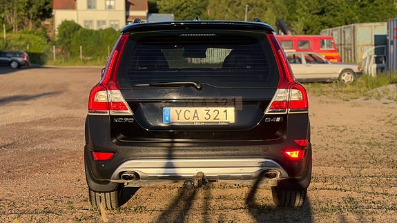 Volvo XC70 5 of 5