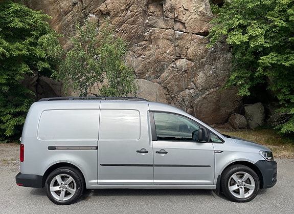 Volkswagen Caddy Maxi 3 of 5