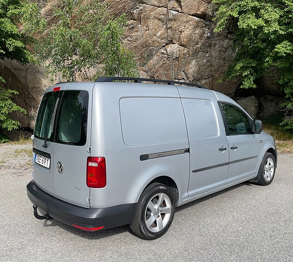 Volkswagen Caddy Maxi 4 of 5