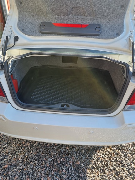 Volvo S60 8 of 12