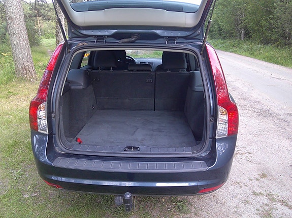 Volvo V50 5 of 11