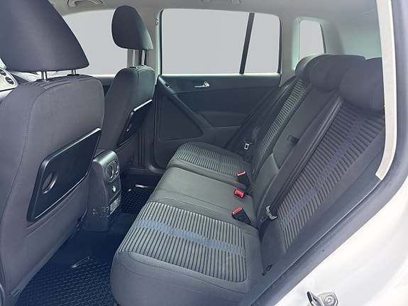 Volkswagen Tiguan 11 of 19
