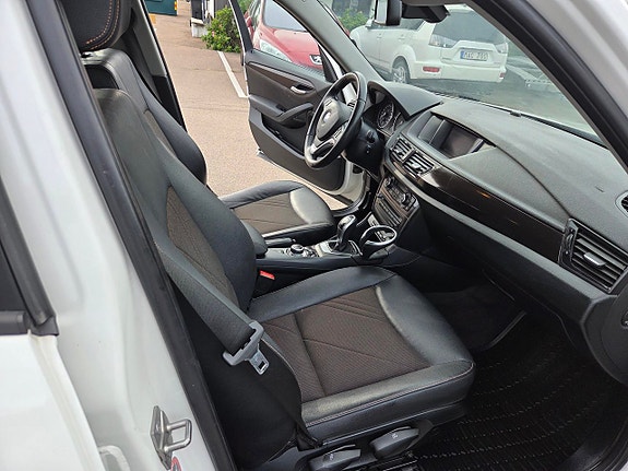 BMW X1 6 of 10