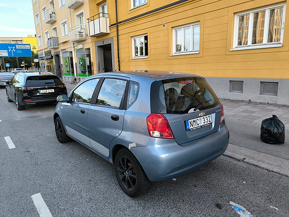 Chevrolet Kalos 2 of 4