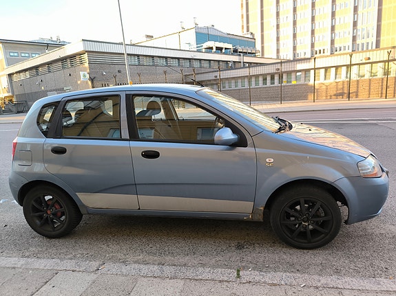 Chevrolet Kalos 4 of 4