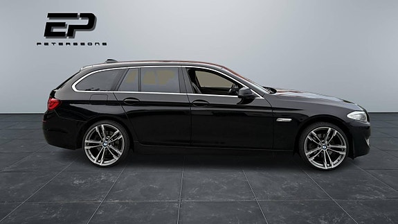 BMW 520d 3 of 9