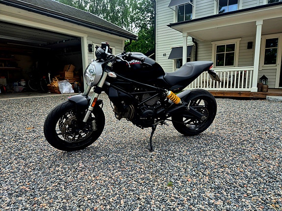 Ducati Monster 797 A2 4 of 5