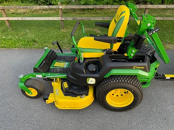 John Deere Z545R zero turn åkgräsklippare gräsklippare 2 of 10