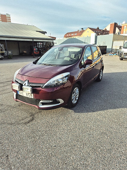 Renault Scenic III 2 of 8