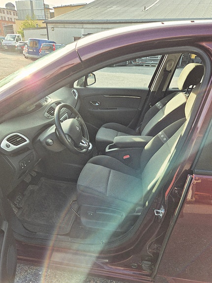 Renault Scenic III 8 of 8