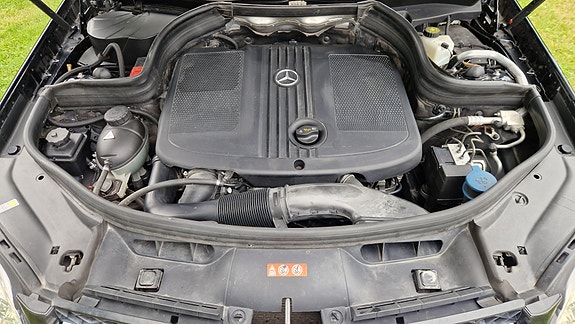 Mercedes-Benz GLK220 19 of 20