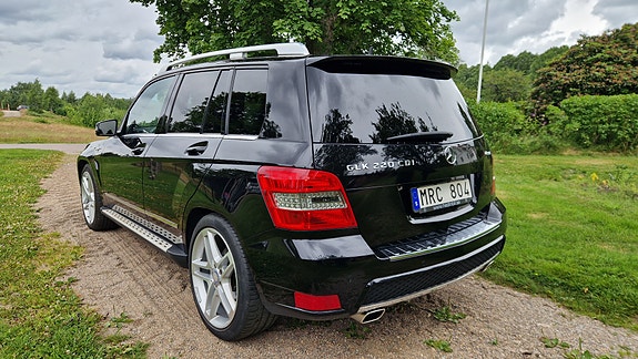 Mercedes-Benz GLK220 13 of 20