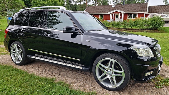 Mercedes-Benz GLK220 7 of 20