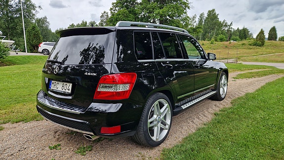 Mercedes-Benz GLK220 10 of 20