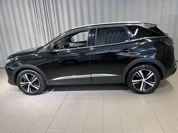 Peugeot 3008 3 of 5