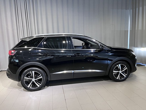 Peugeot 3008 4 of 5