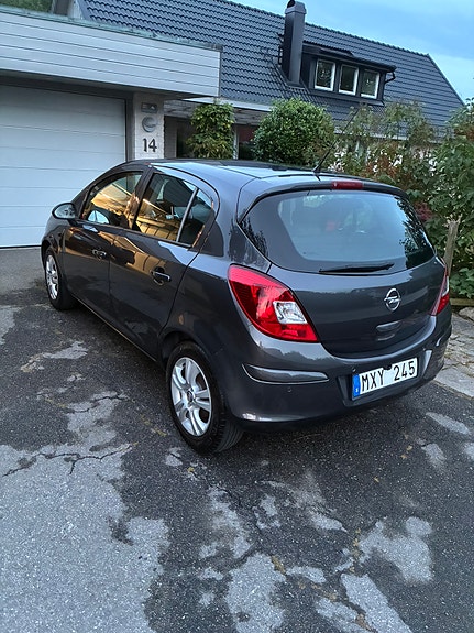 Opel Corsa 4 of 5