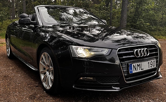 Audi Cabriolet 2 of 5