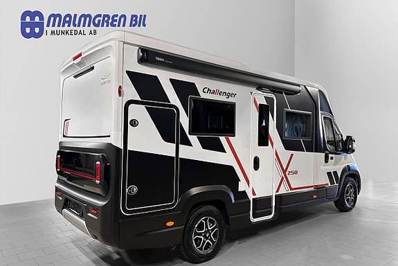 CHALLENGER X250 OPEN EDITION # AUTOMAT # ADAPTIV FARTHÅLLARE # 636cm lång # DIESELVÄRMARE - STOR SITTGRUPP 3 of 30