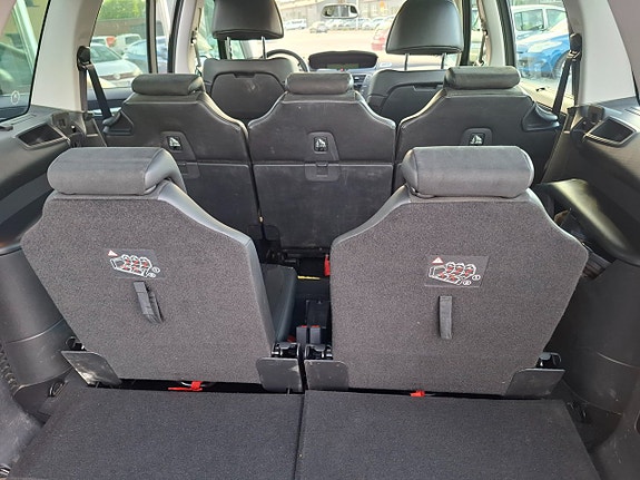 Citroen Grand C4 Picasso 13 of 14