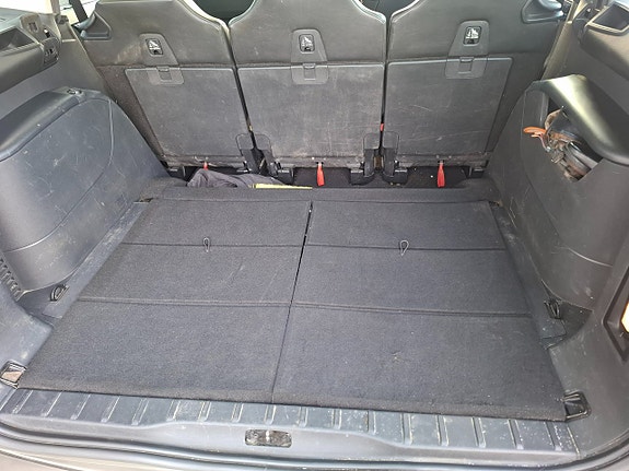 Citroen Grand C4 Picasso 9 of 14