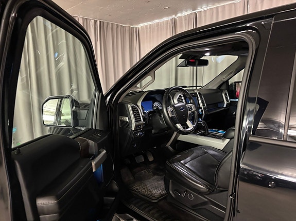 Ford F-150 12 of 23