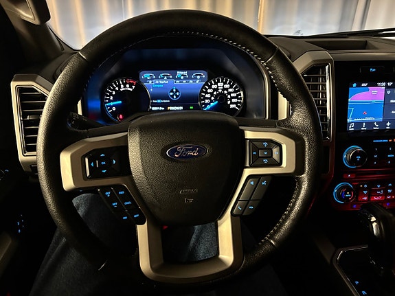 Ford F-150 17 of 23