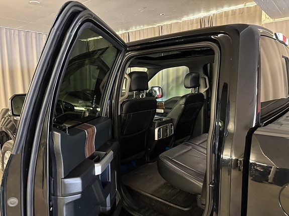Ford F-150 8 of 23