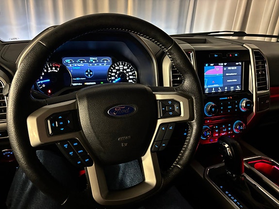 Ford F-150 16 of 23
