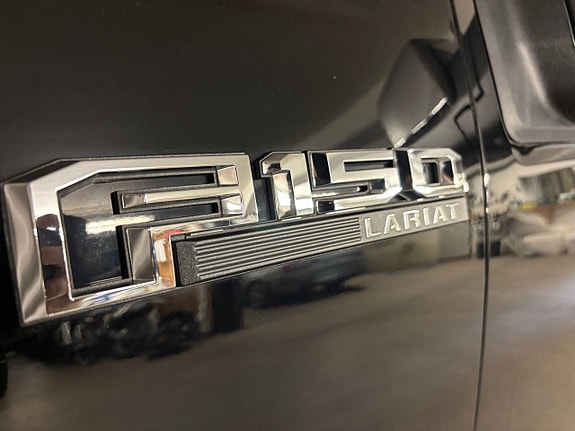 Ford F-150 3 of 5