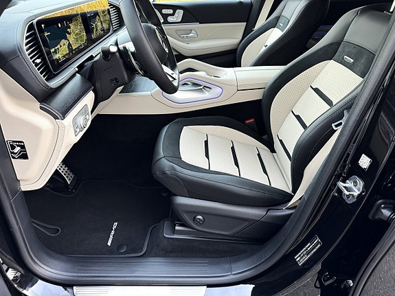 Mercedes-Benz GLE53 3 of 5