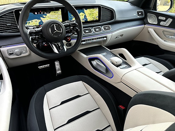 Mercedes-Benz GLE53 2 of 5