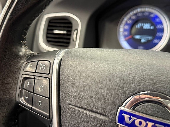 Volvo V60 20 of 23