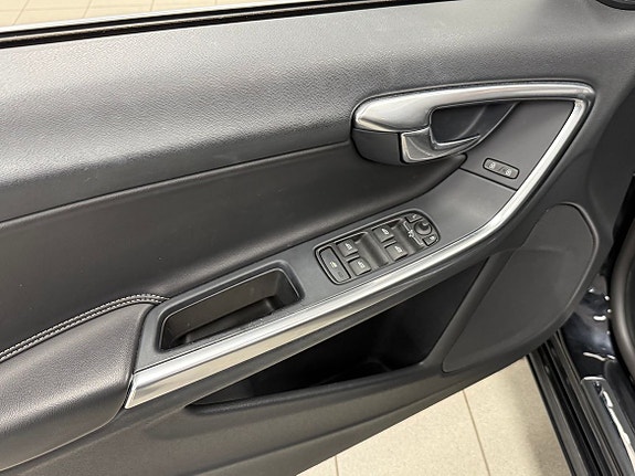 Volvo V60 7 of 23