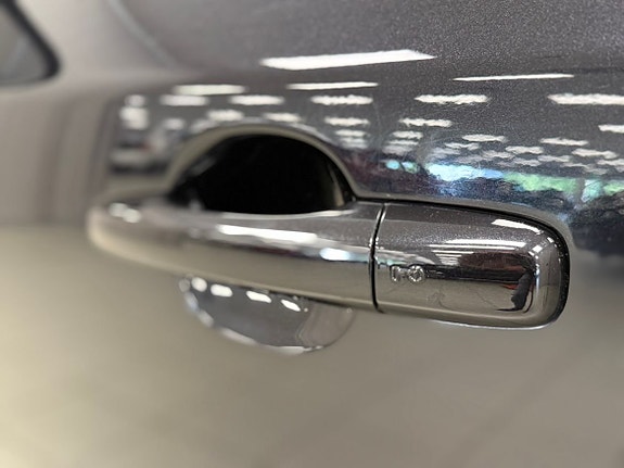 Volvo V60 14 of 23