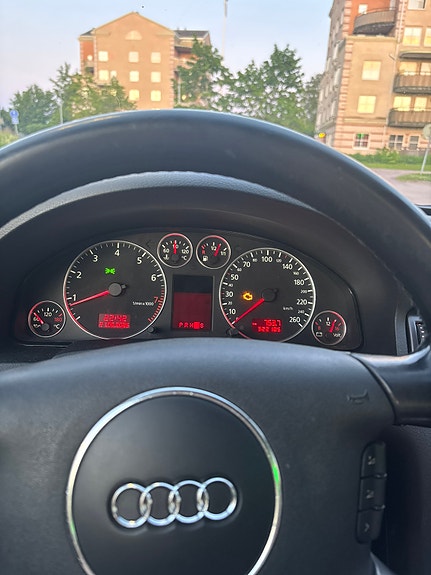 Audi A6 2 of 5