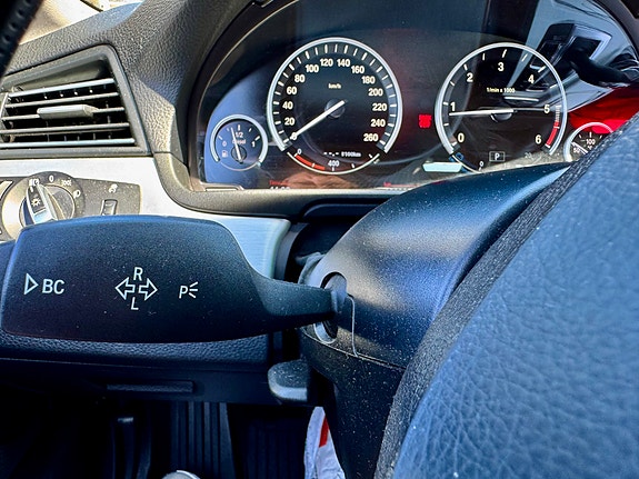 BMW 520d 4 of 20