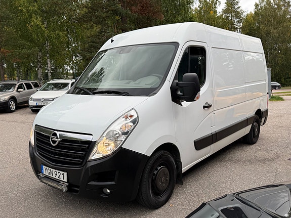 Opel Movano 4 of 12