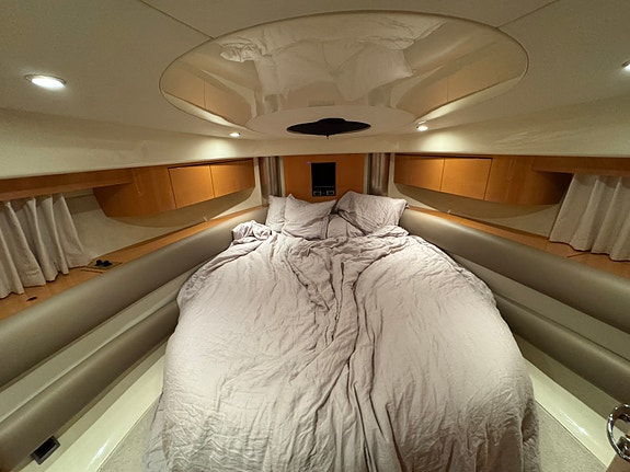 Fairline Targa 40, 2001, VOLVO PENTA KAD44 11 of 14