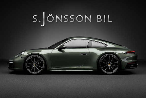 Porsche 911 Carrera 4 4 of 5